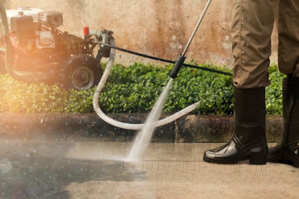 Cost of Concrete Washing in Oconomowoc