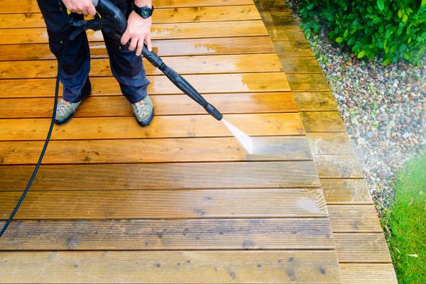 Cost of Porch Cleaning in Oconomowoc
