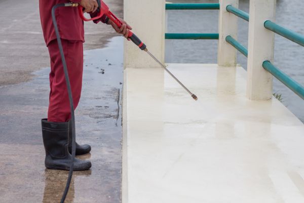 Cost of Industrial Concrete Cleaning in Oconomowoc