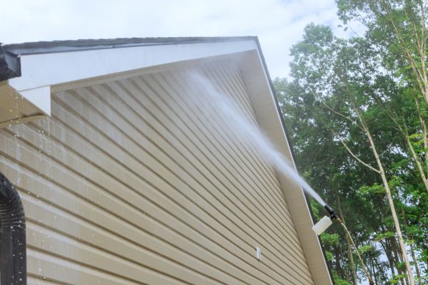 Cost of Siding Cleaning Service in Oconomowoc