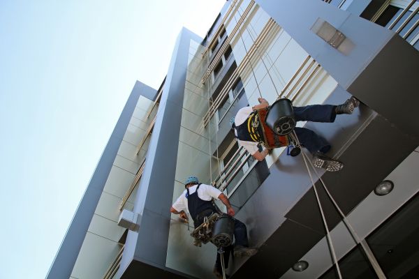 Cost of Condo Exterior Cleaning in Oconomowoc