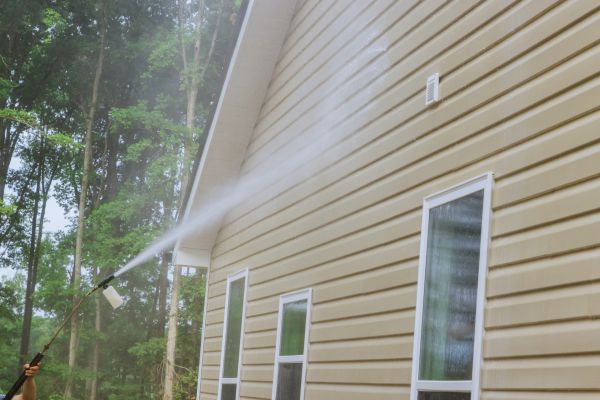 Cost of Home Siding Cleaning in Oconomowoc