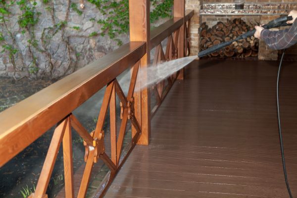 Cost of Porch Dirt Removal in Oconomowoc